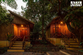 StayVista's Timber Cottage - Cozy Cottages with Indoor Games